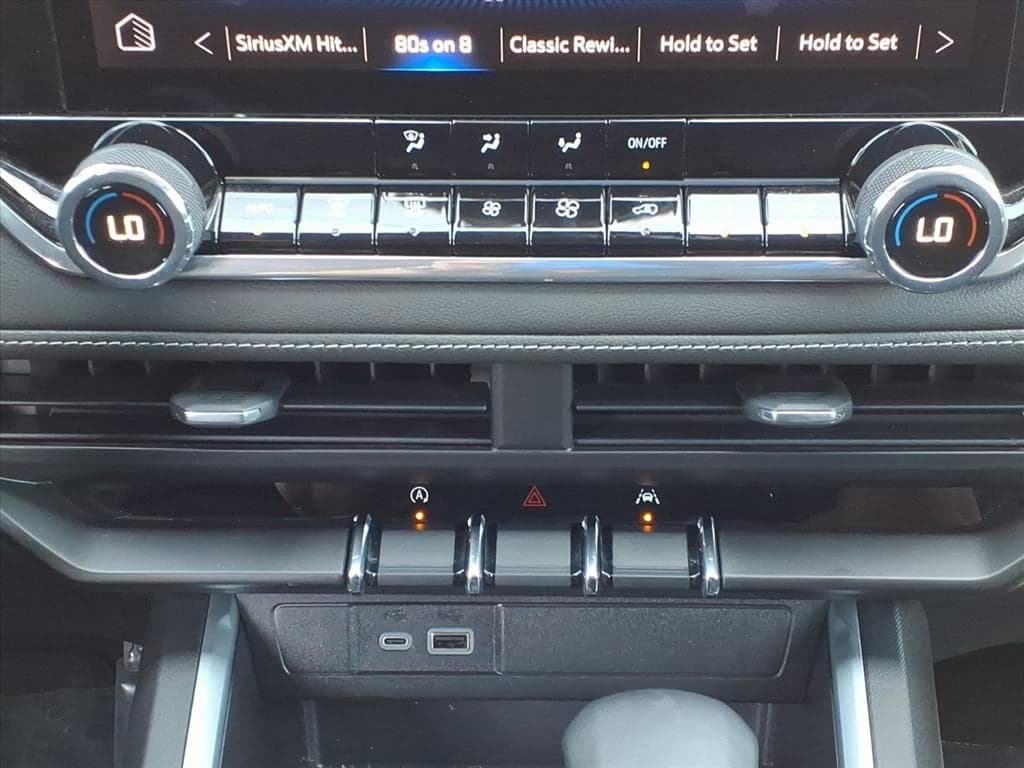 2024 Chevrolet Colorado - Image 23