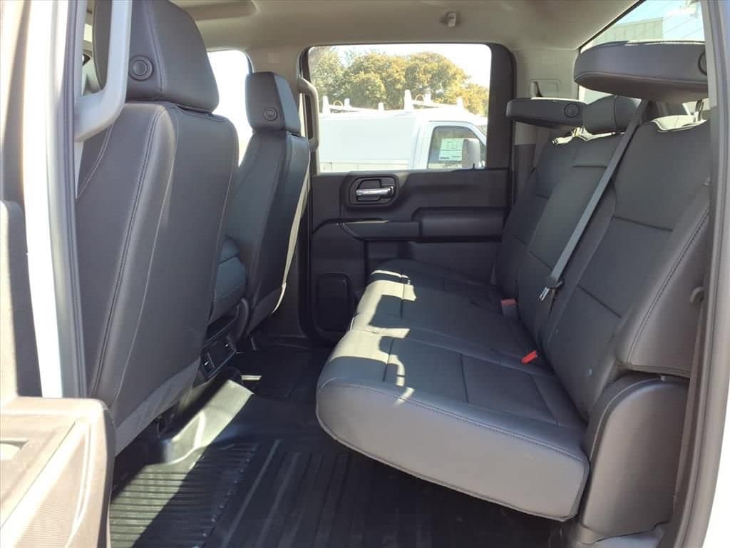 2026 Chevrolet Silverado 2500 HD - Image 17