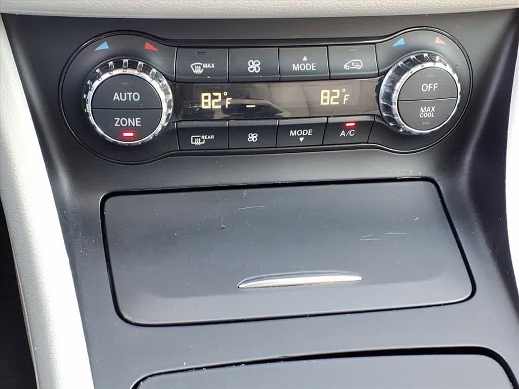 2015 Mercedes-Benz GLA-Class - Image 17