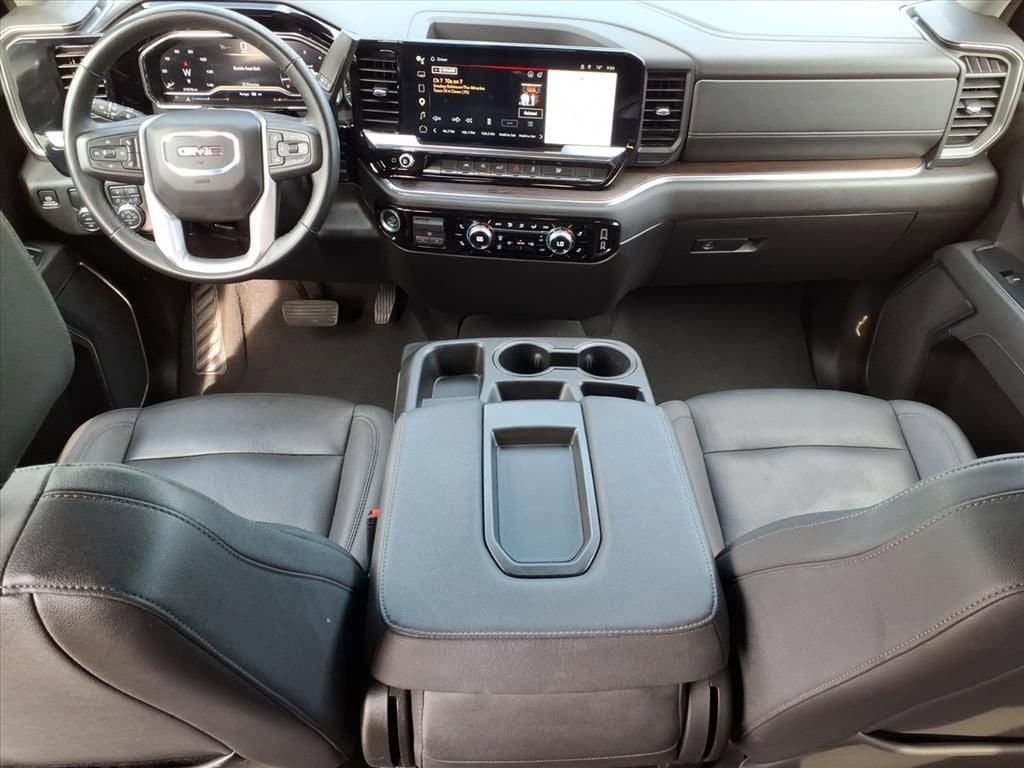 2025 GMC Sierra 1500 - Image 21