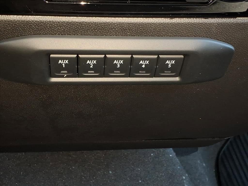 2026 Chevrolet Silverado 3500 HD Chassis Cab - Image 15