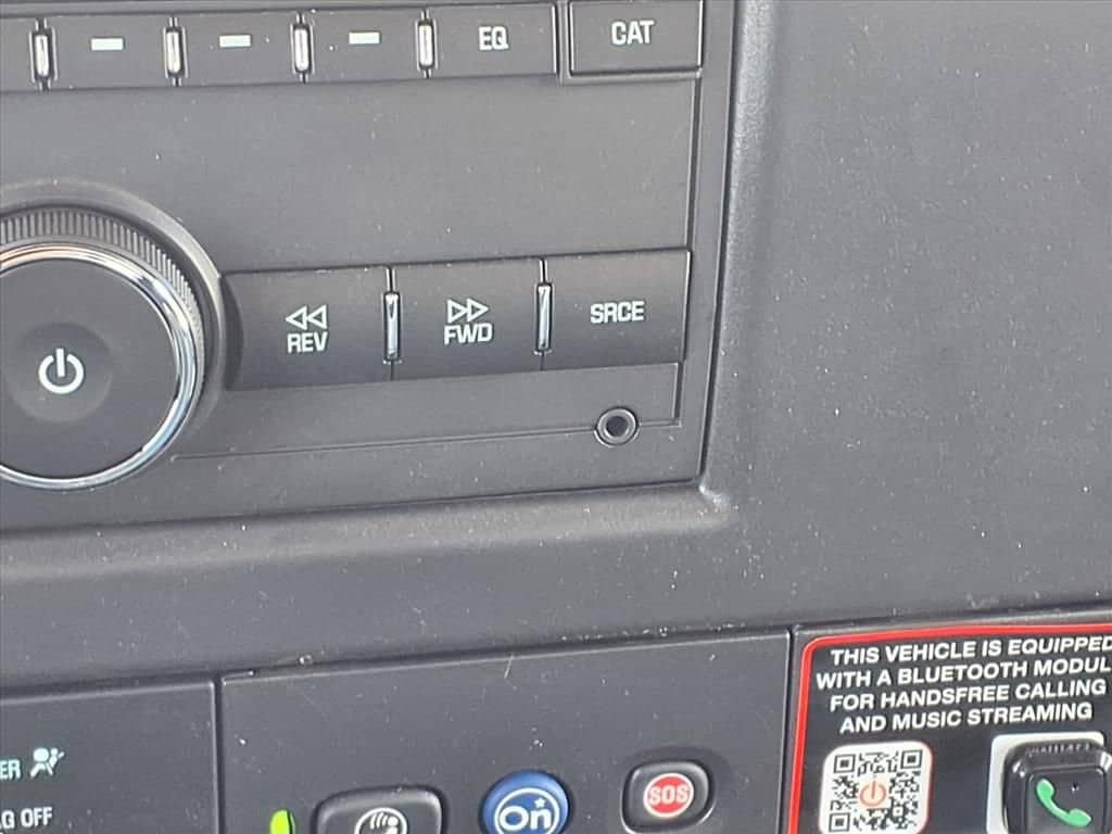 2025 Chevrolet Express Cutaway 3500 - Image 15