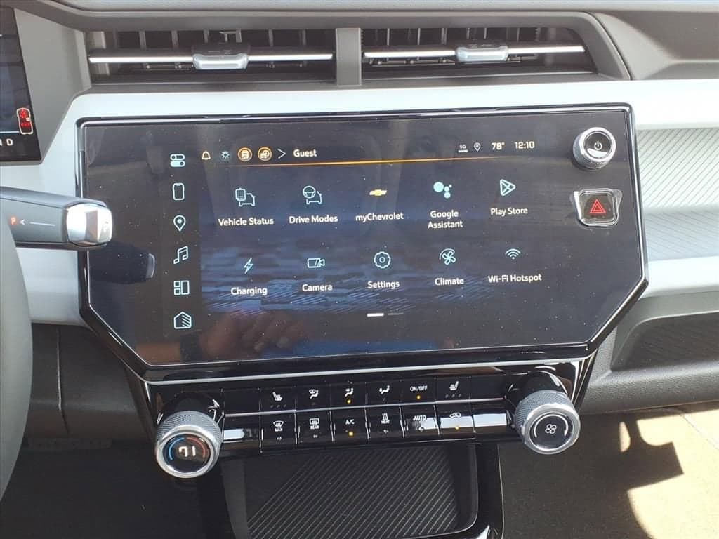 2027 Chevrolet Bolt - Image 22