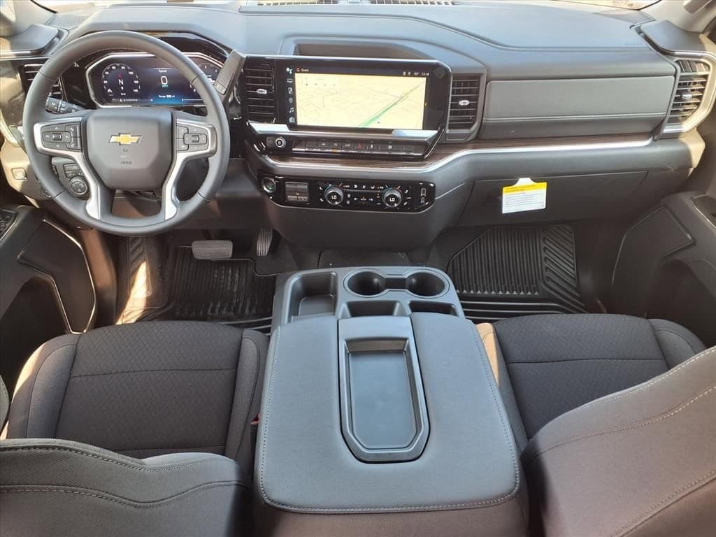 2026 Chevrolet Silverado 1500 - Image 8