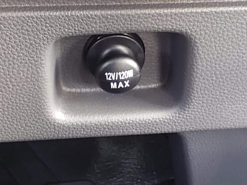 2025 Chevrolet Low Cab Forward 5500 XD - Image 15