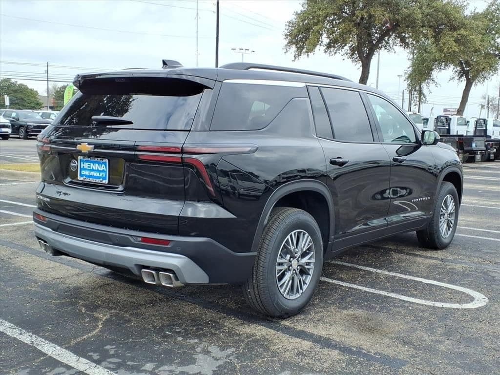 2026 Chevrolet Traverse - Image 6