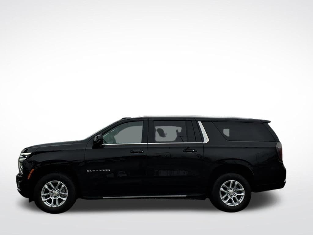 2026 Chevrolet Suburban - Image 5