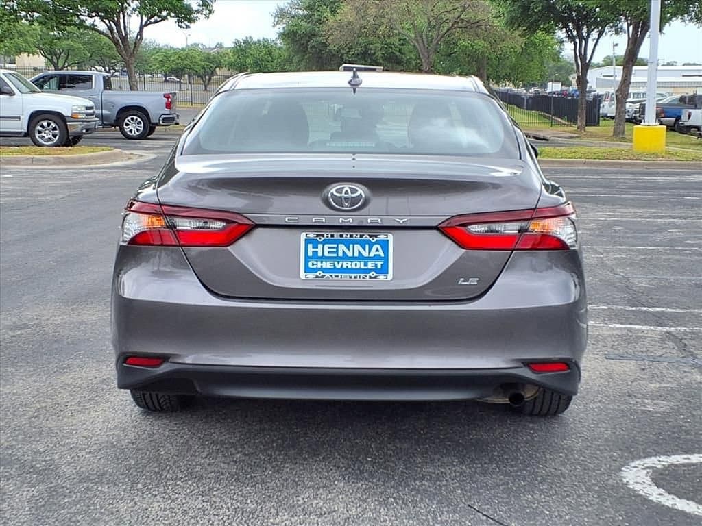 2021 Toyota Camry - Image 8