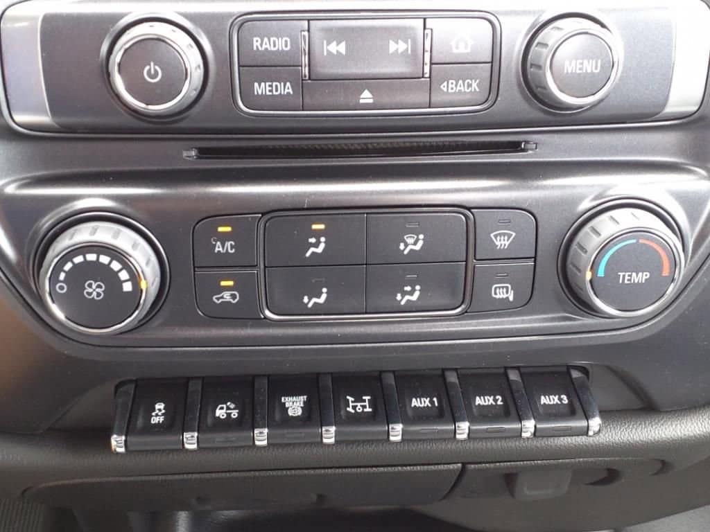 2024 Chevrolet Silverado 5500 HD - Image 16