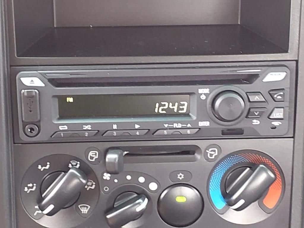 2025 Chevrolet Low Cab Forward 4500 HG - Image 13