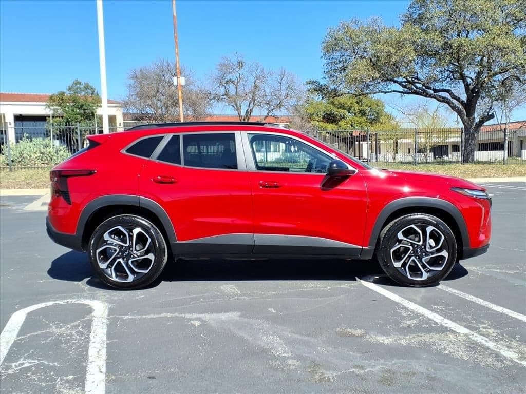 2026 Chevrolet Trax - Image 5