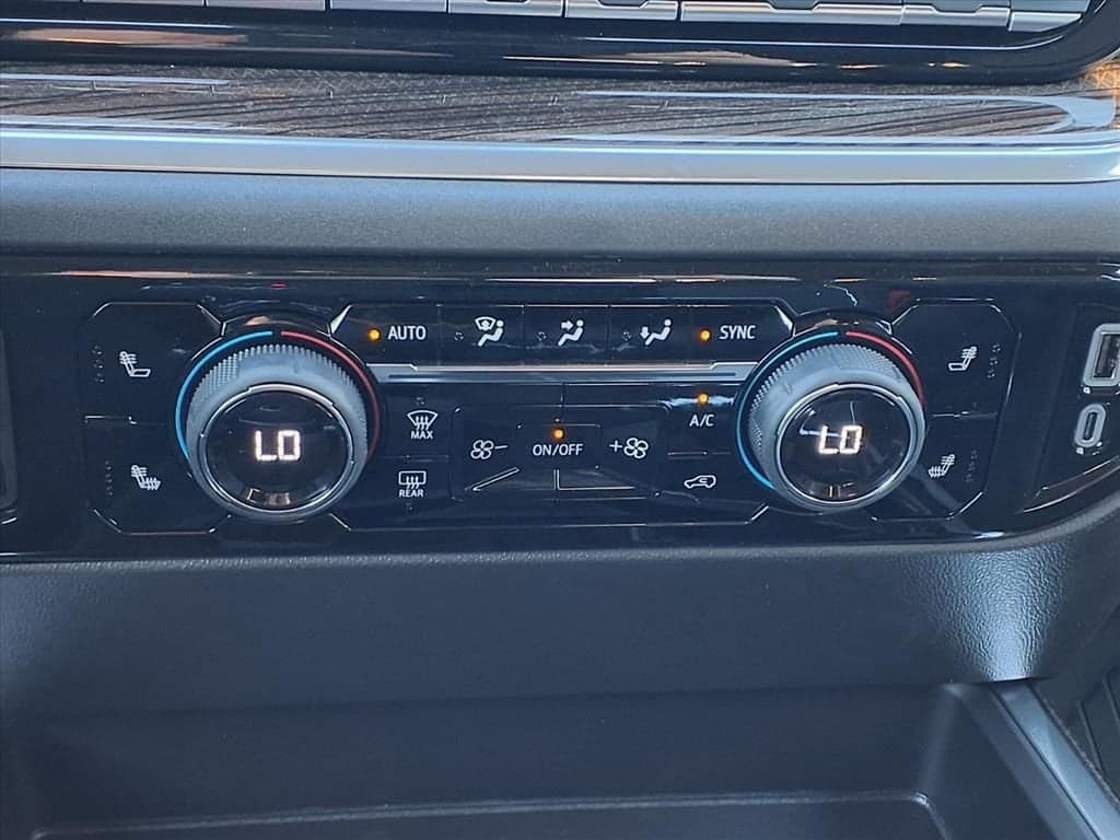 2026 Chevrolet Silverado 1500 - Image 18