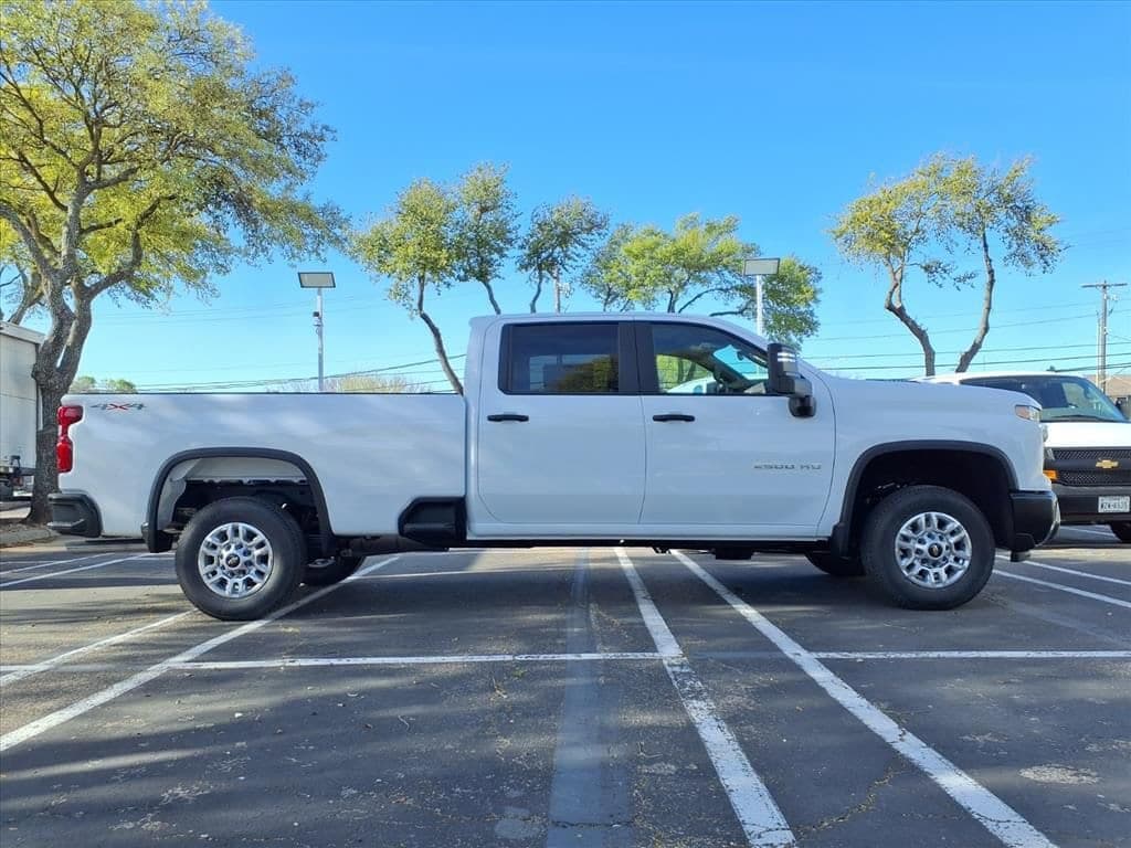 2026 Chevrolet Silverado 2500 HD - Image 3