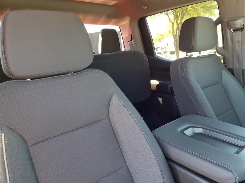 2026 Chevrolet Silverado 1500 - Image 18