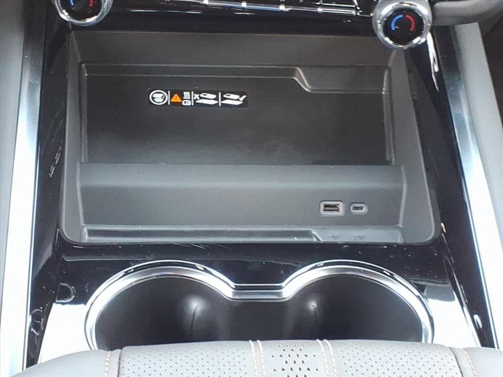 2026 Chevrolet Tahoe - Image 18