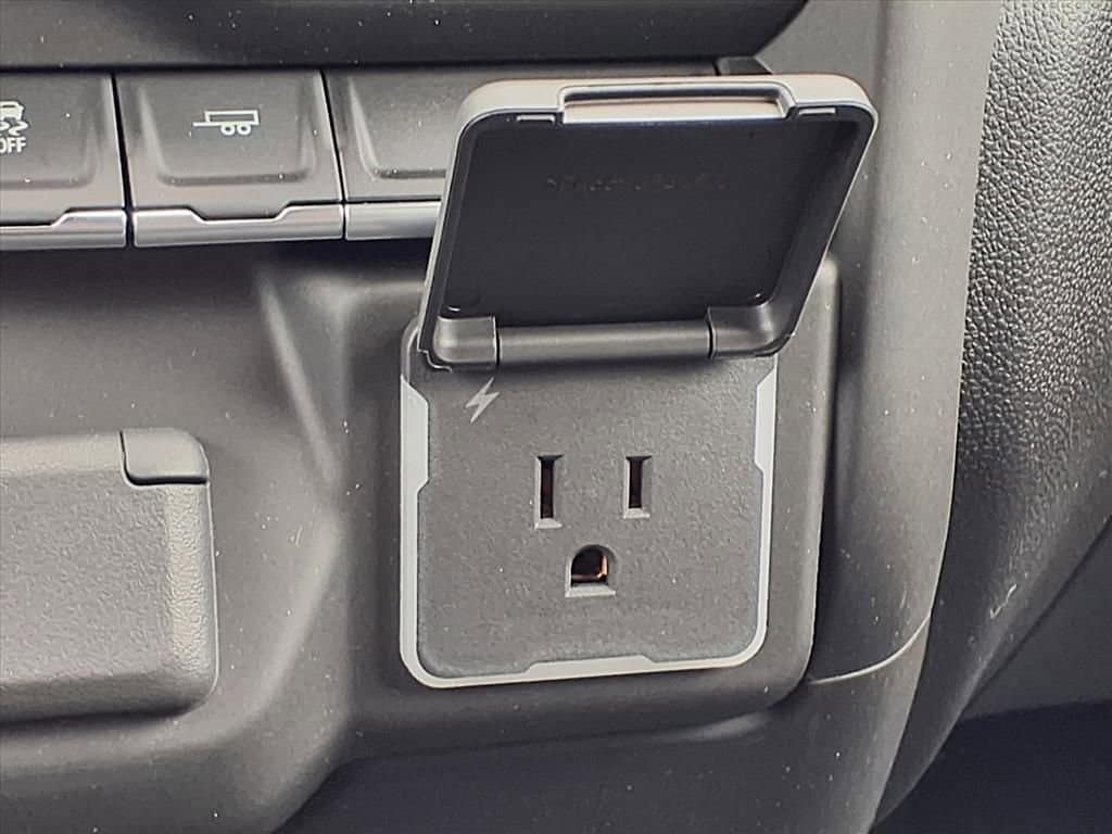 2026 Chevrolet Silverado 1500 - Image 16