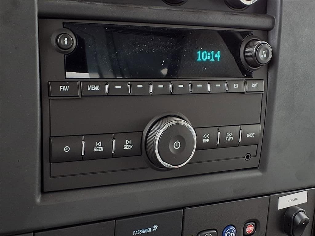 2025 Chevrolet Express Cutaway 3500 - Image 13