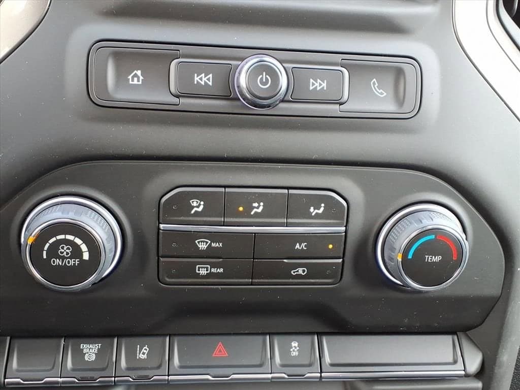 2026 Chevrolet Silverado 3500 HD Chassis Cab - Image 12