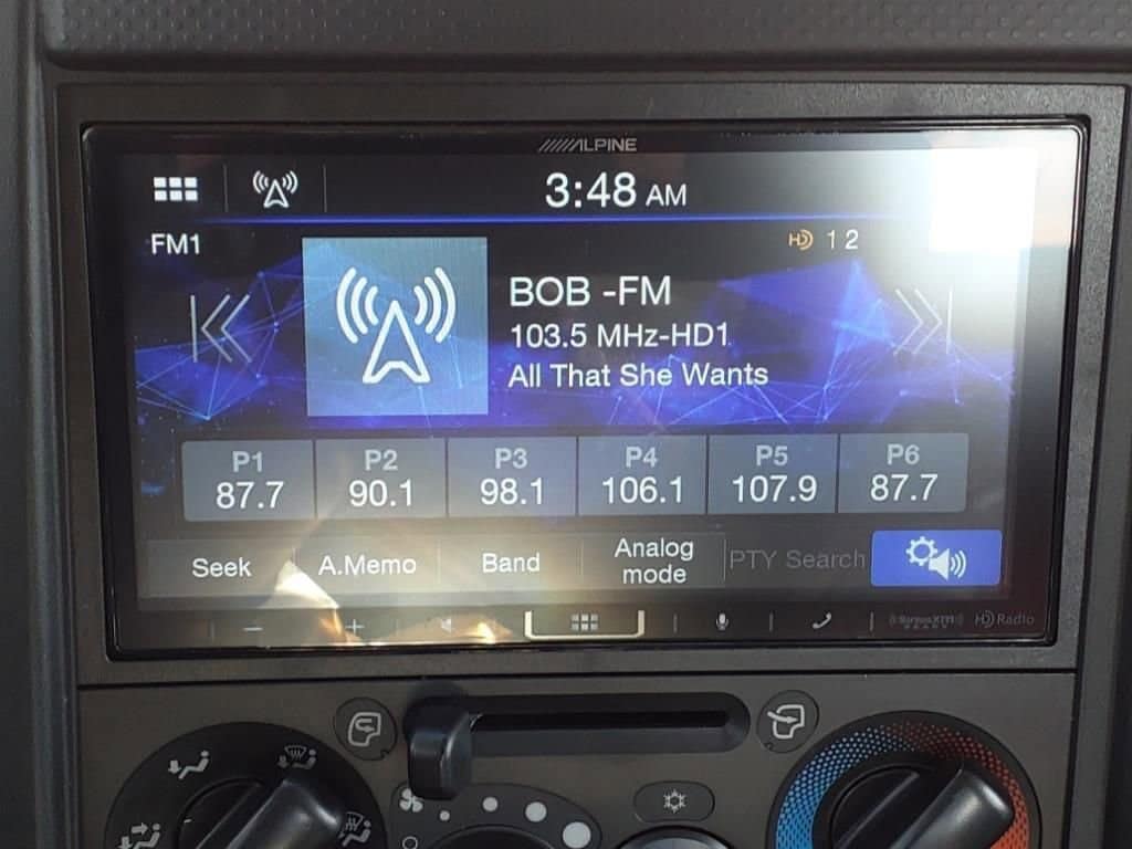 2025 Chevrolet Low Cab Forward 4500 HG - Image 9