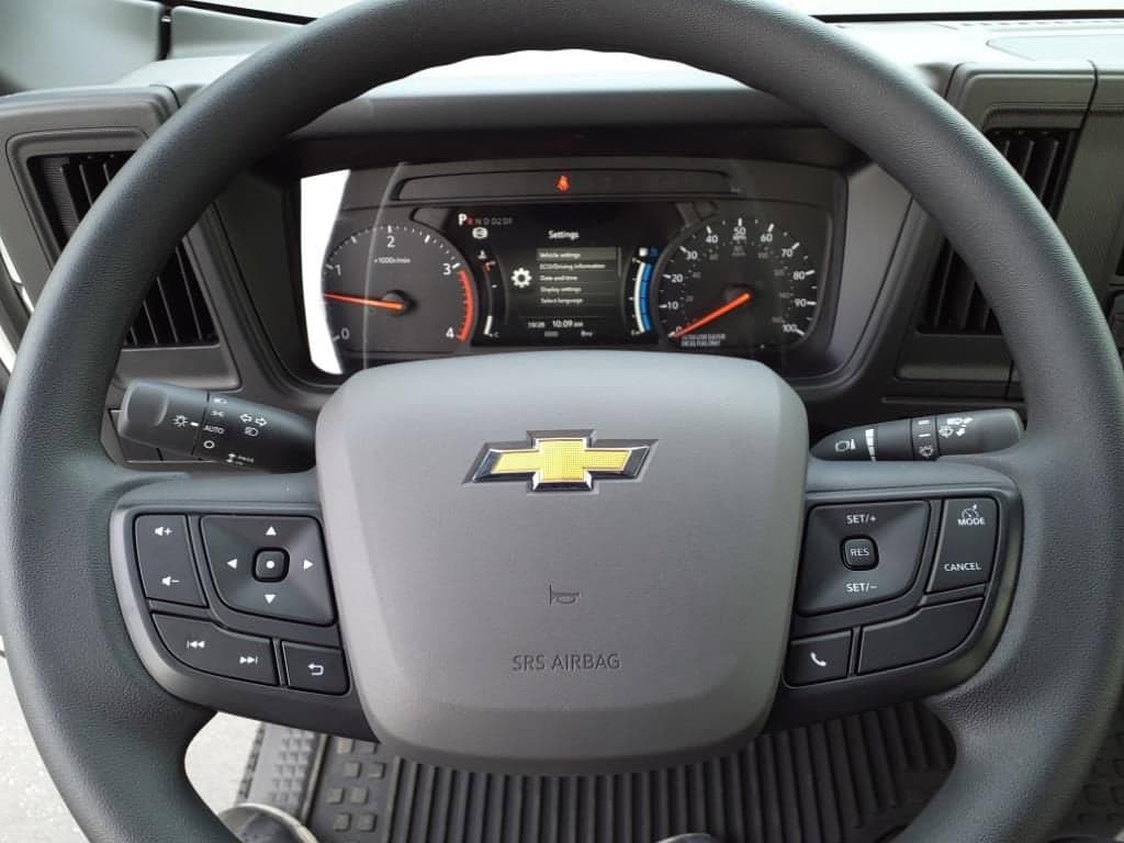 2025 Chevrolet Low Cab Forward 5500 XD - Image 21