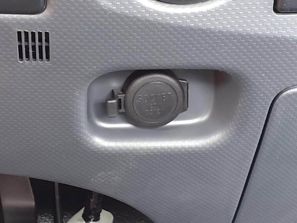 2025 Chevrolet Low Cab Forward 5500 XG - Image 16