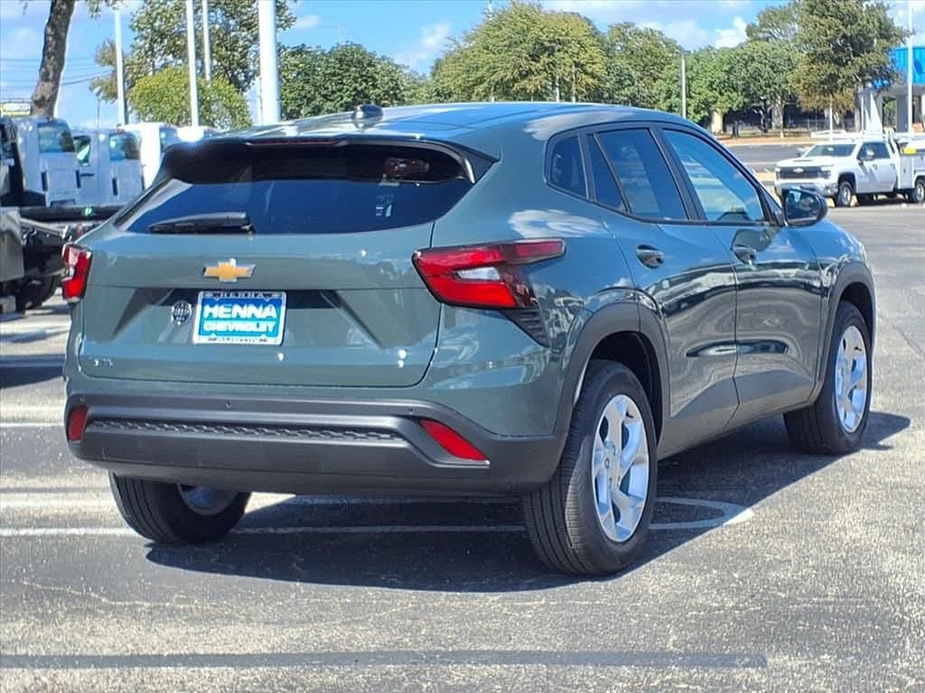 2026 Chevrolet Trax - Image 4