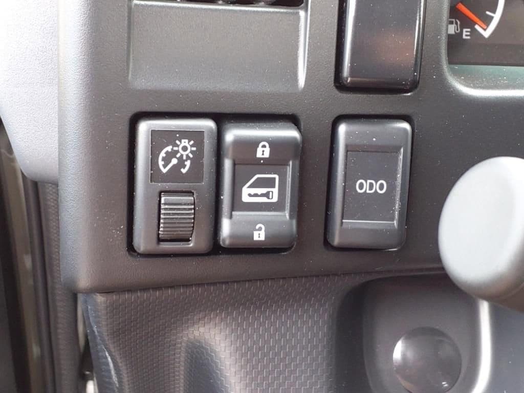 2025 Chevrolet Low Cab Forward 4500 HG - Image 11