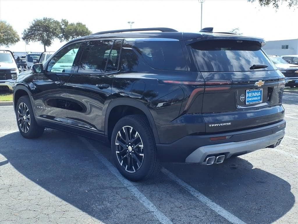 2026 Chevrolet Traverse - Image 8