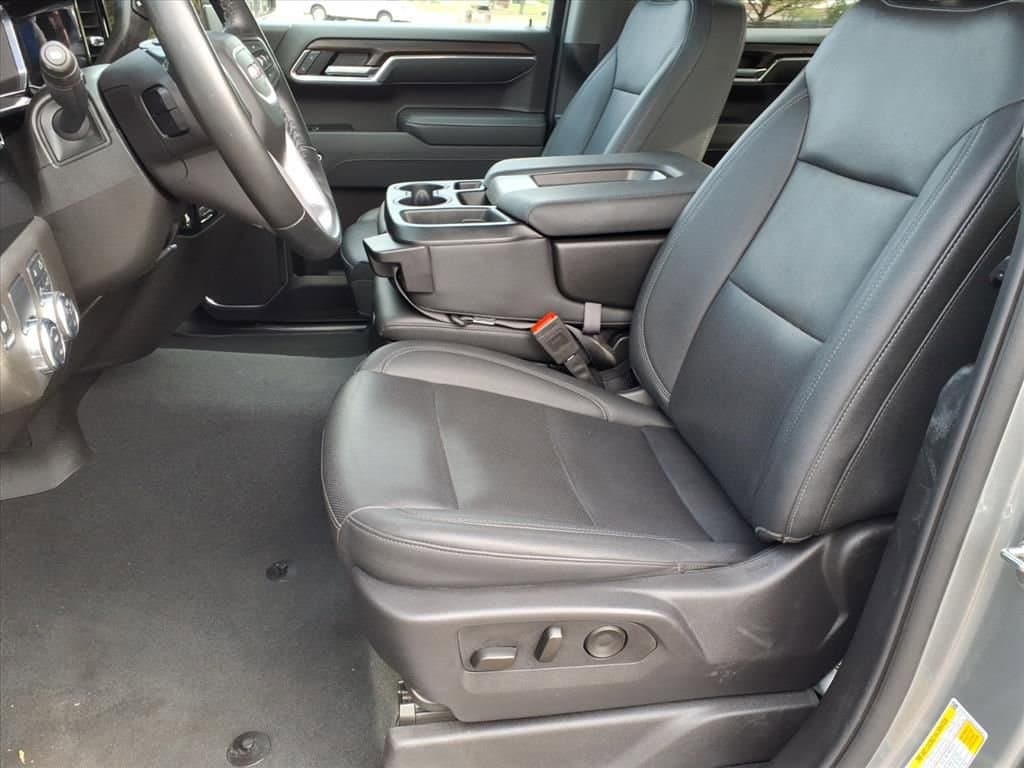 2025 GMC Sierra 1500 - Image 14