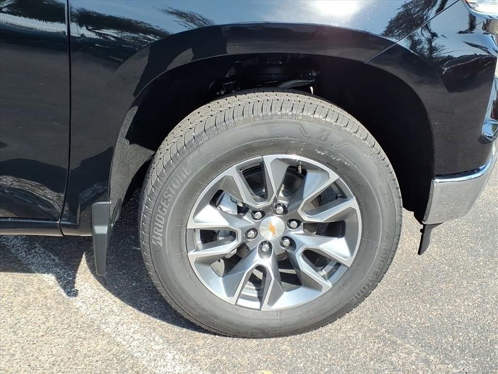 2026 Chevrolet Silverado 1500 - Image 6