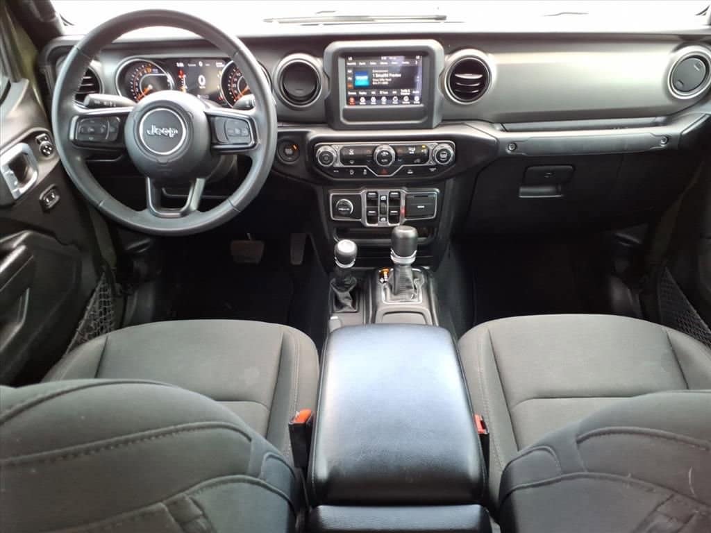 2023 Jeep Gladiator - Image 19