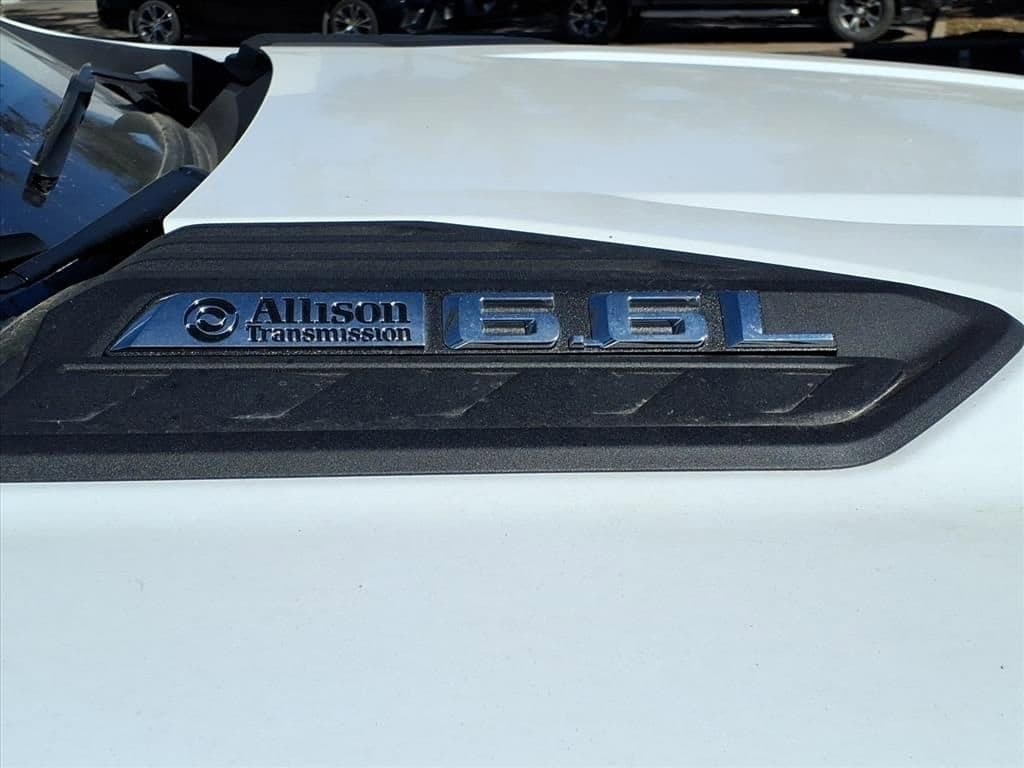 2026 Chevrolet Silverado 2500 HD - Image 9