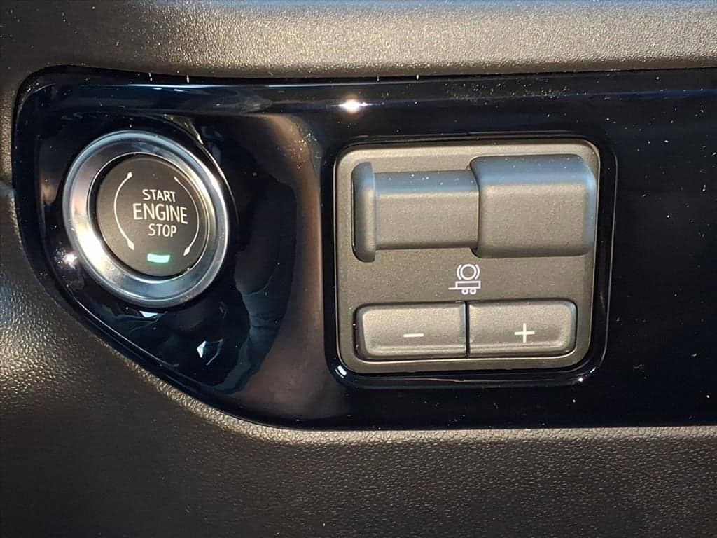 2026 Chevrolet Silverado 3500 HD Chassis Cab - Image 13