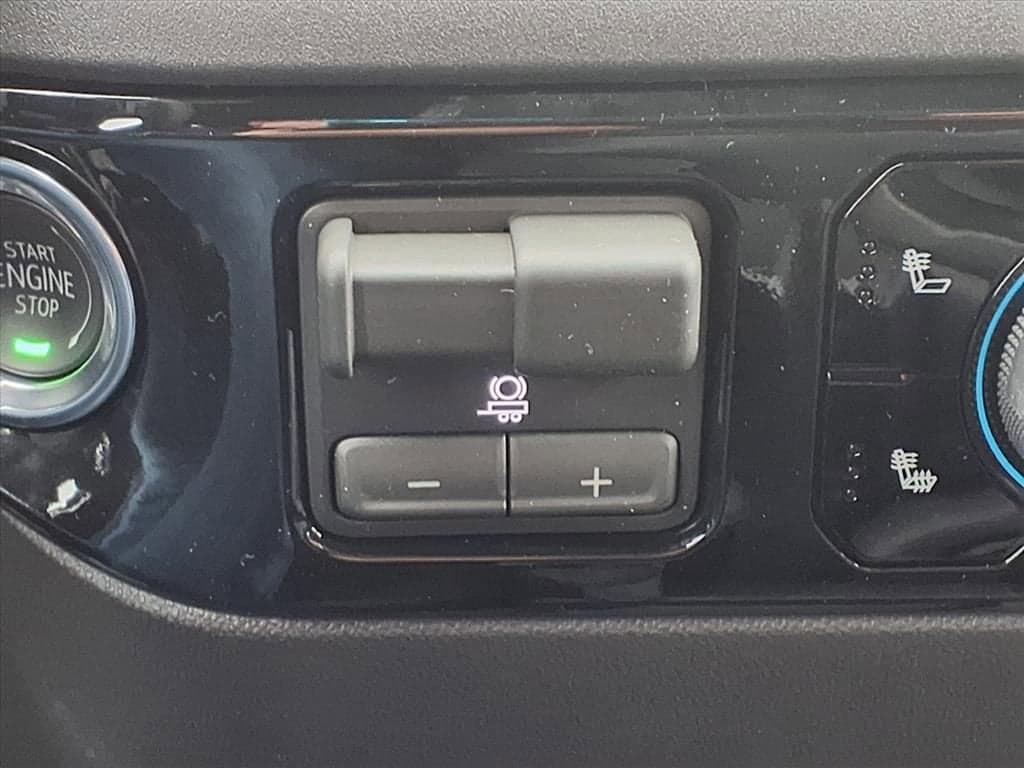 2026 Chevrolet Silverado 1500 - Image 9