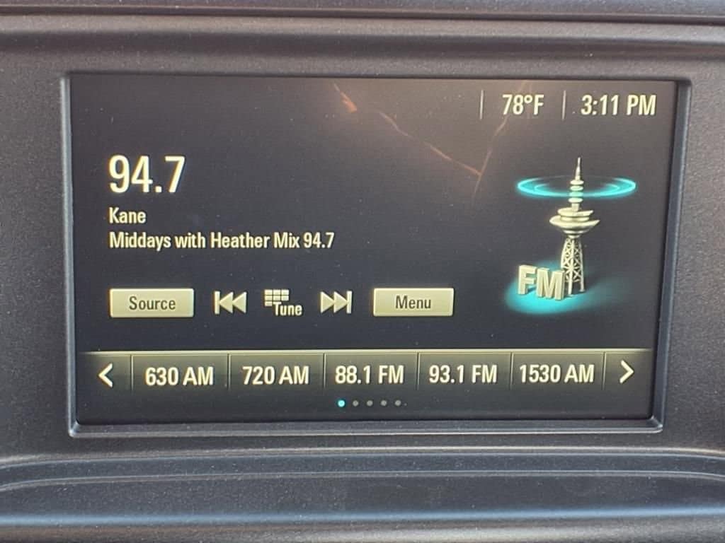 2023 Chevrolet Silverado 5500 HD - Image 11