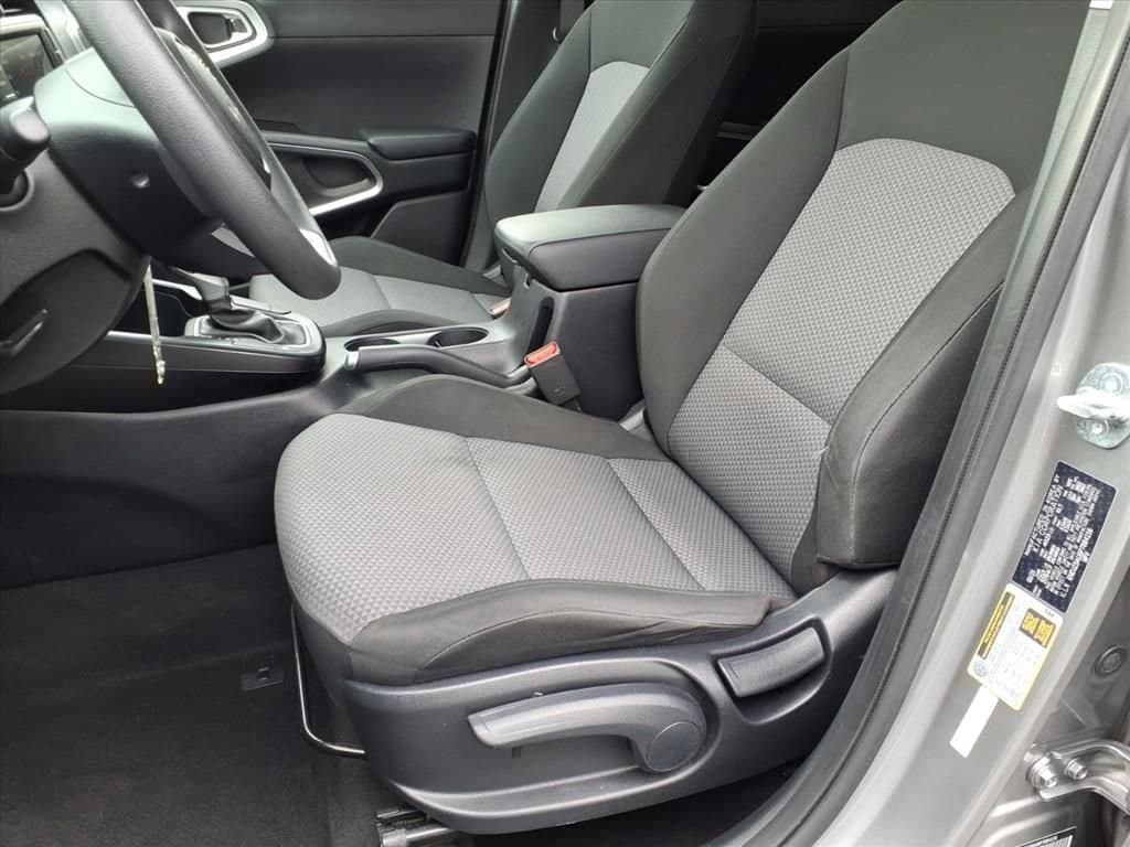 2023 Kia Soul - Image 11