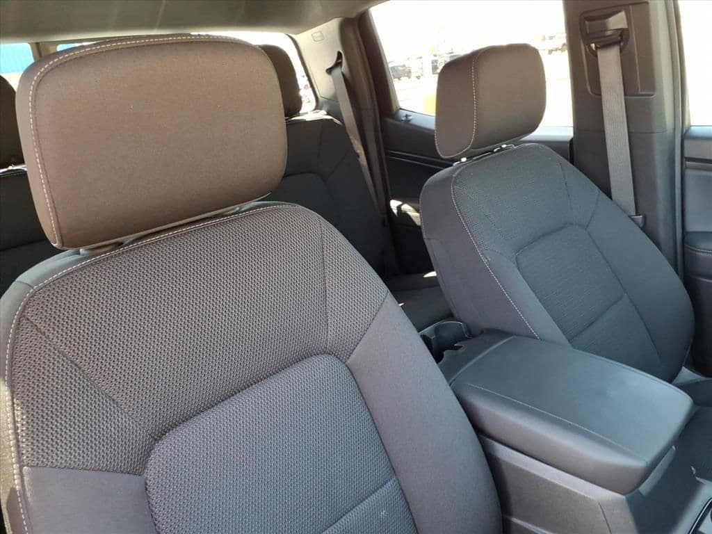 2024 Chevrolet Colorado - Image 17