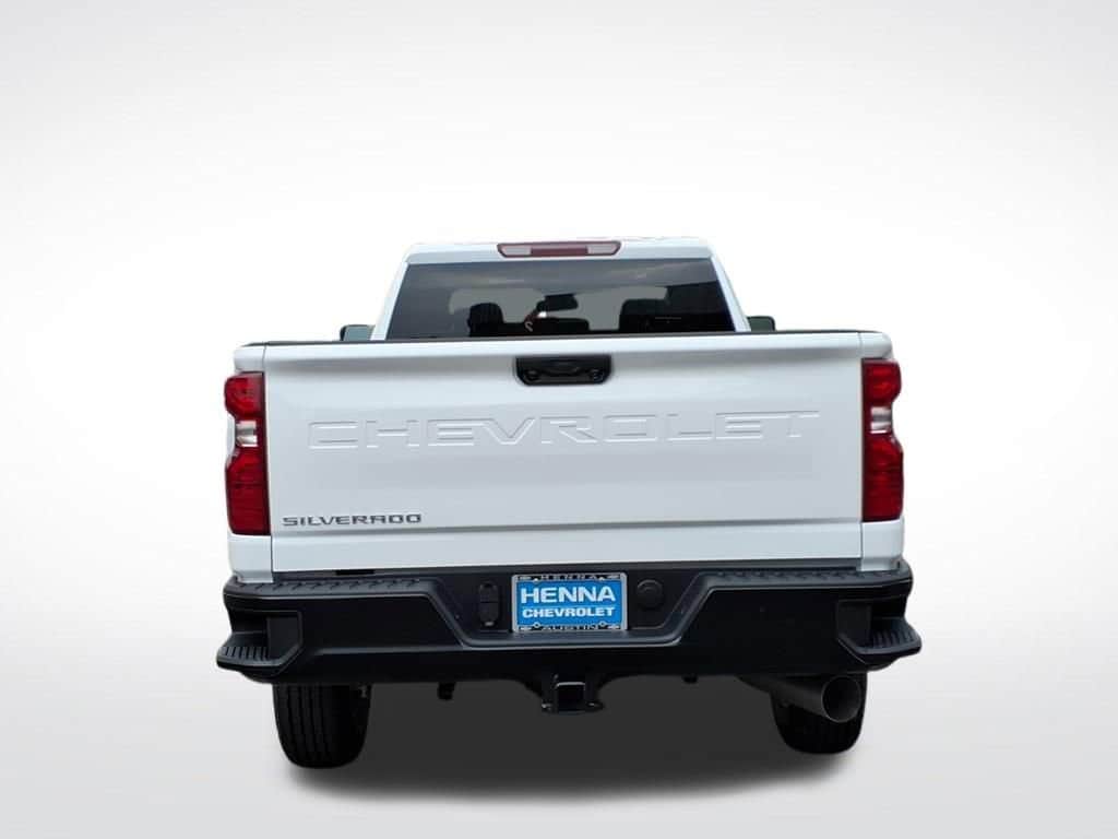 2026 Chevrolet Silverado 2500 HD - Image 2