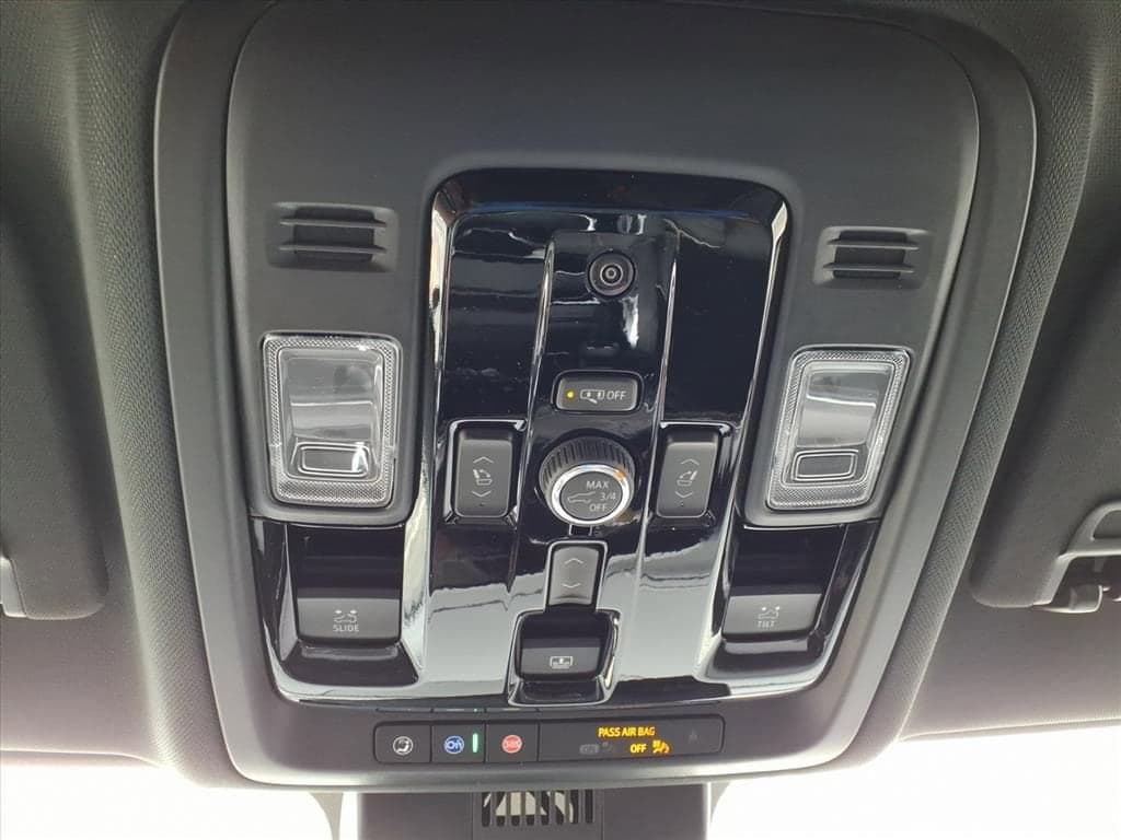 2026 Chevrolet Tahoe - Image 24