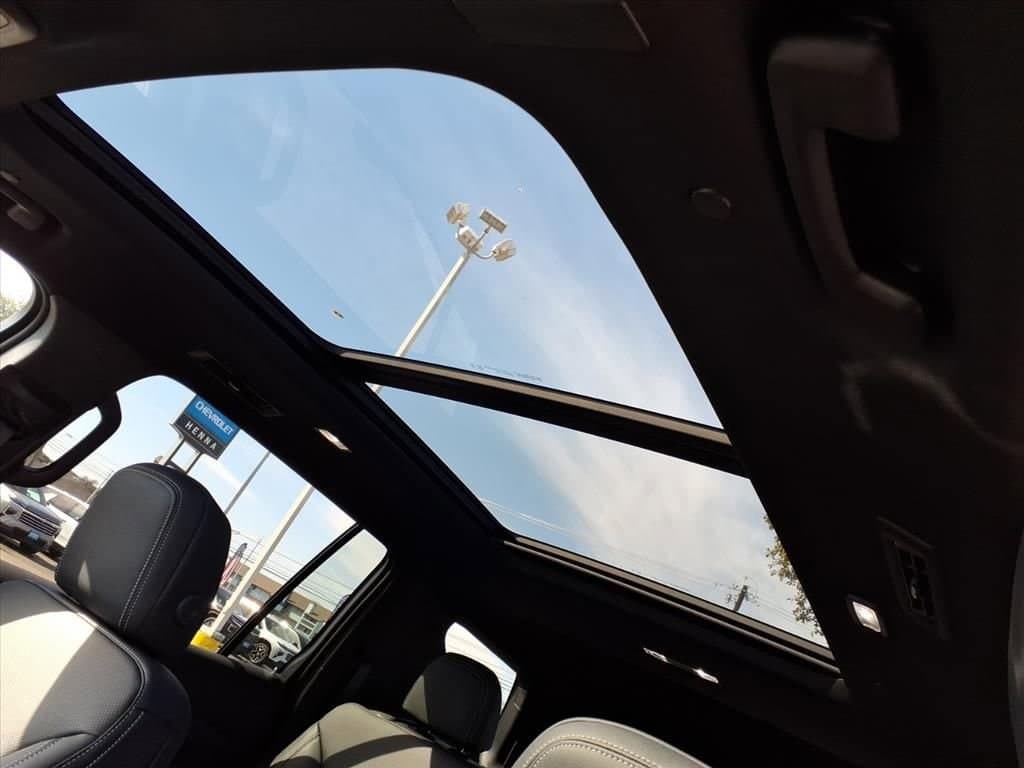 2026 Chevrolet Traverse - Image 10