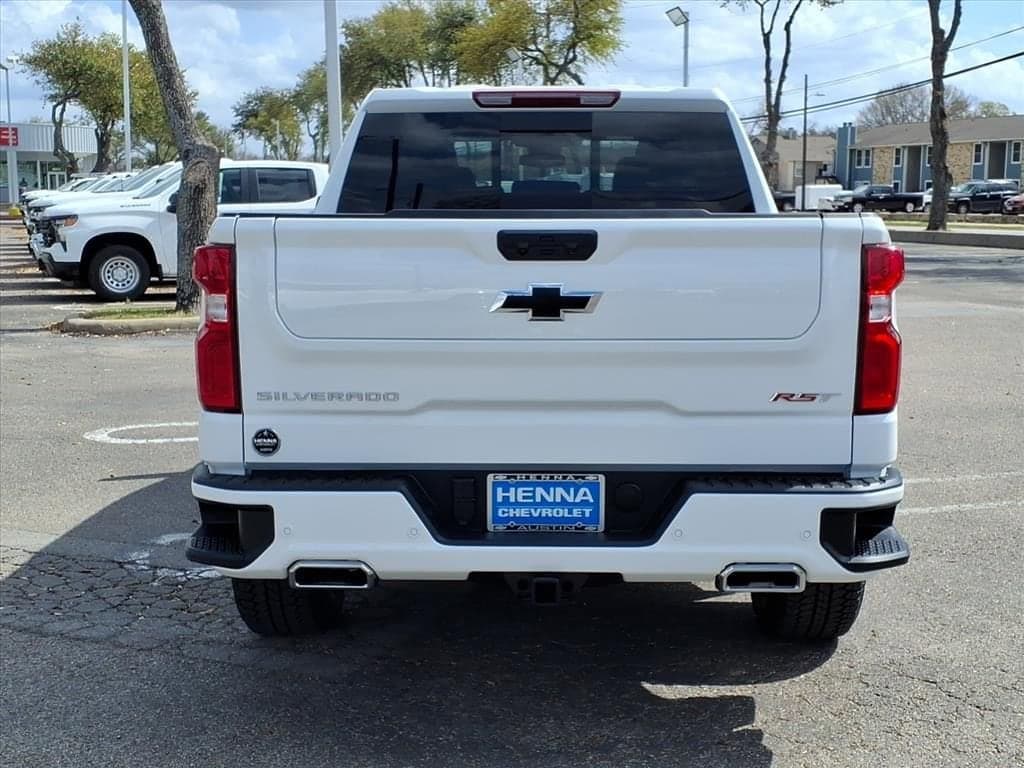 2026 Chevrolet Silverado 1500 - Image 7