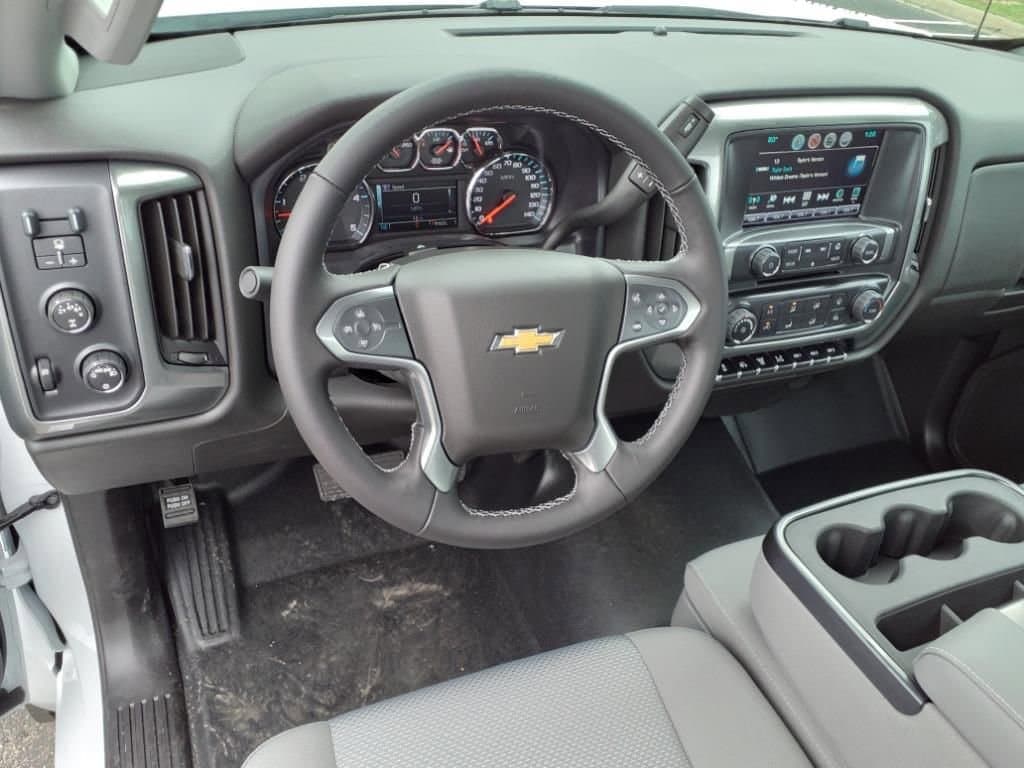 2024 Chevrolet Silverado 5500 HD - Image 7