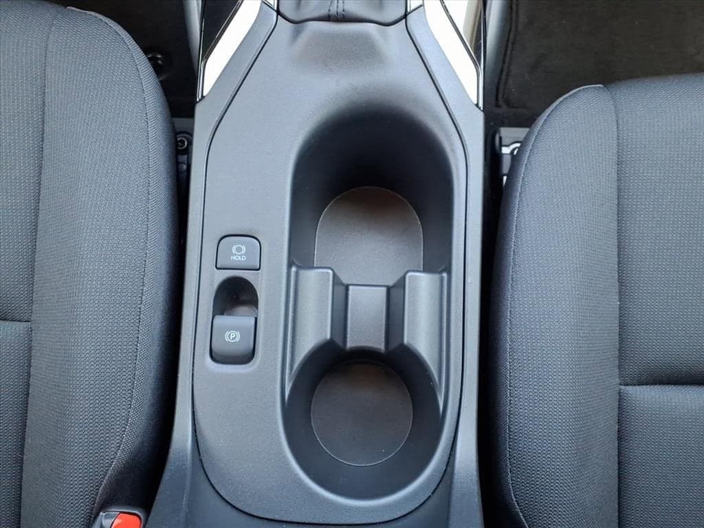 2025 Toyota Corolla - Image 24