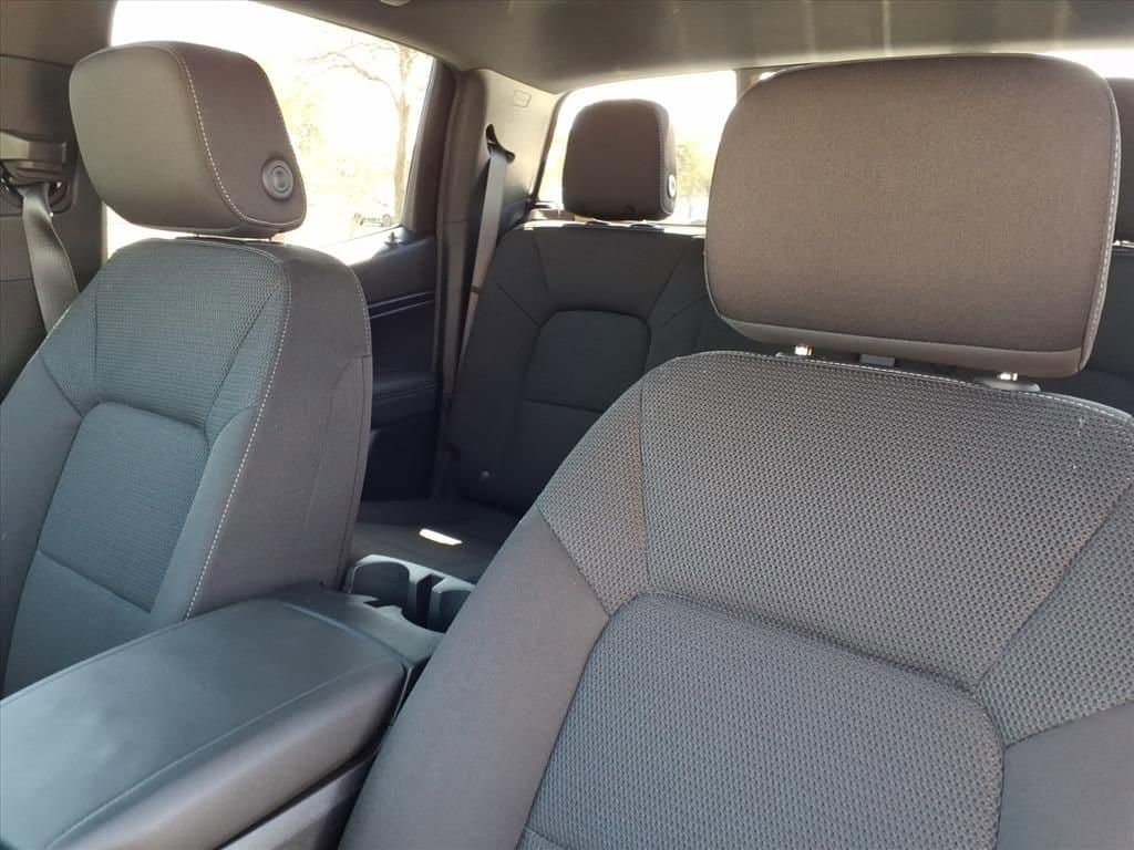 2024 Chevrolet Colorado - Image 15