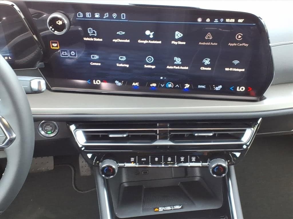 2026 Chevrolet Traverse - Image 16