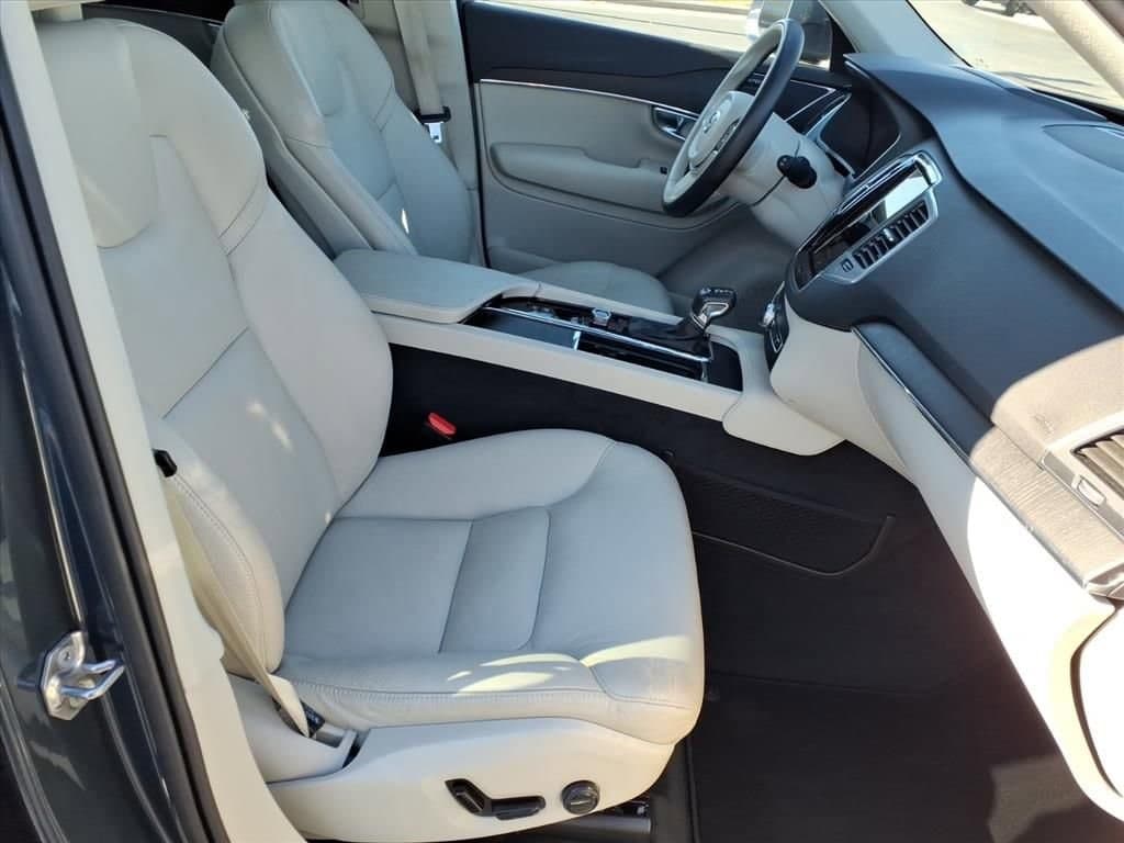 2020 Volvo XC90 - Image 19