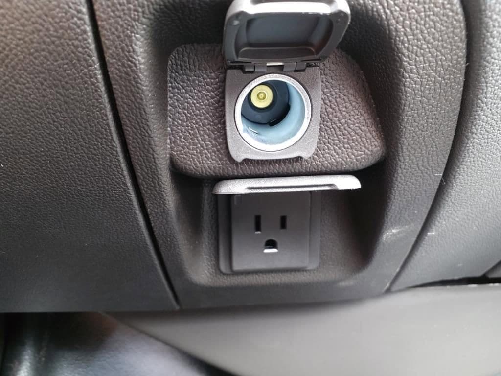 2024 Chevrolet Silverado 6500 HD - Image 16