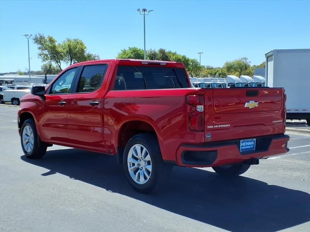 2026 Chevrolet Silverado 1500 - Image 11
