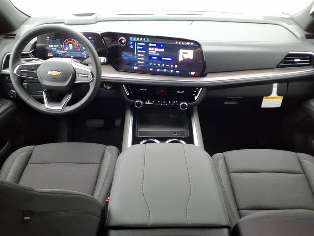 2026 Chevrolet Suburban - Image 18