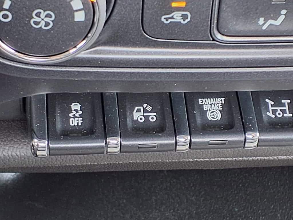 2024 Chevrolet Silverado 5500 HD - Image 9